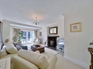 Photo 7- click for photo gallery